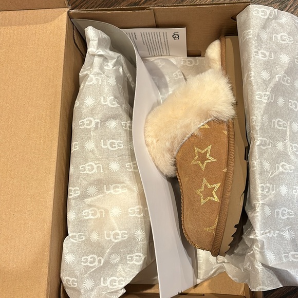 UGG Pre School Cozy II Slippers - Picture 6 of 7